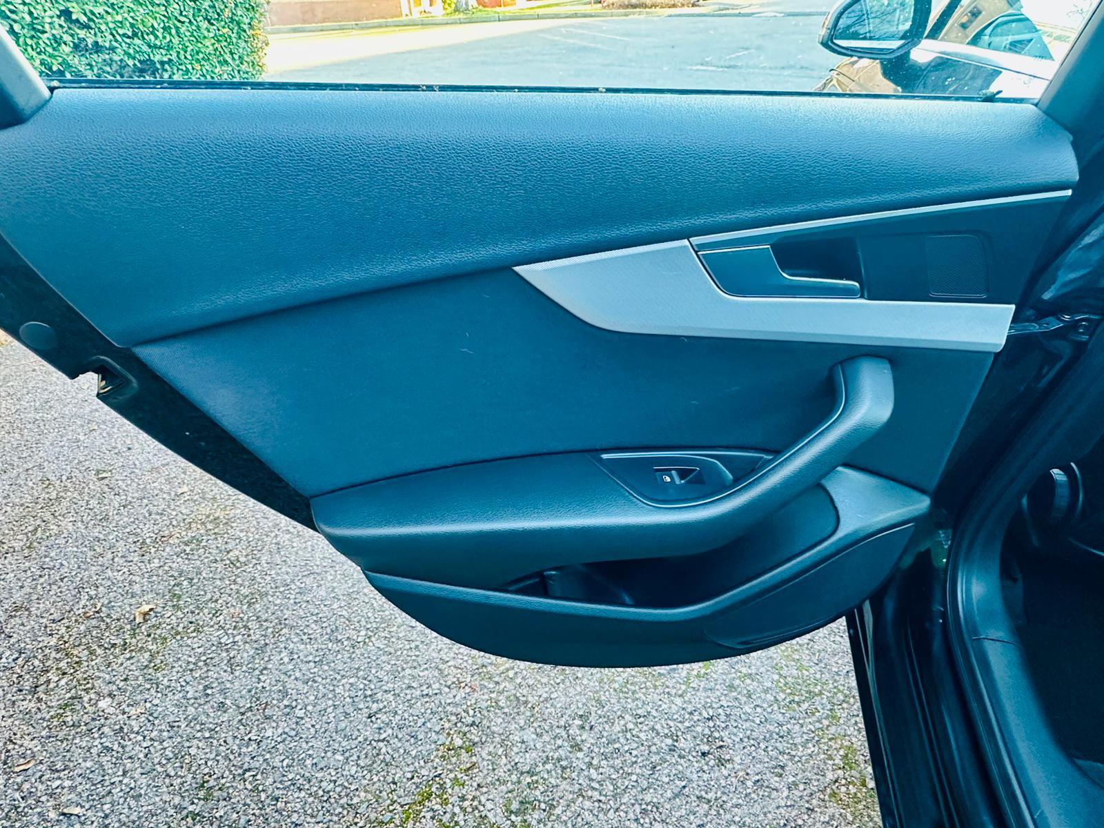 
								Audi A4 1.4 TFSI Sport Euro 6 (s/s) 4dr full									