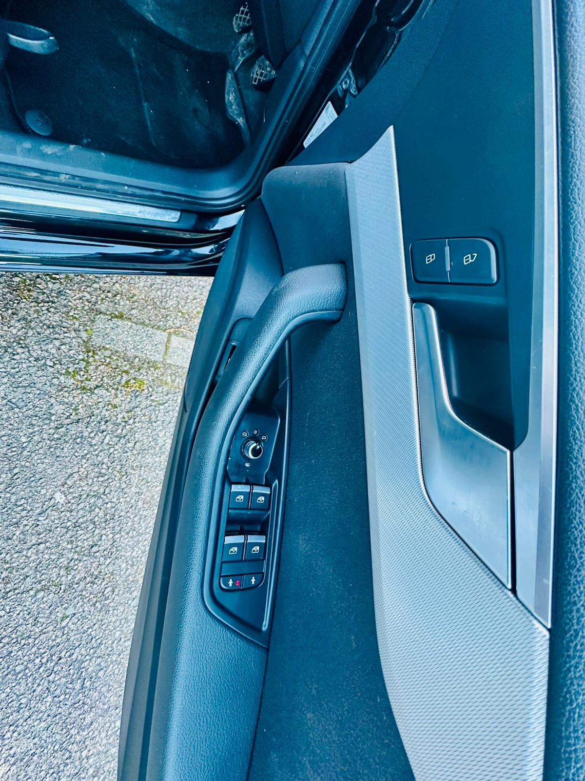 
								Audi A4 1.4 TFSI Sport Euro 6 (s/s) 4dr full									