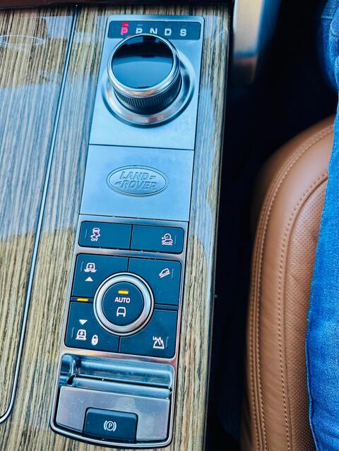 
								Land Rover Range Rover full									