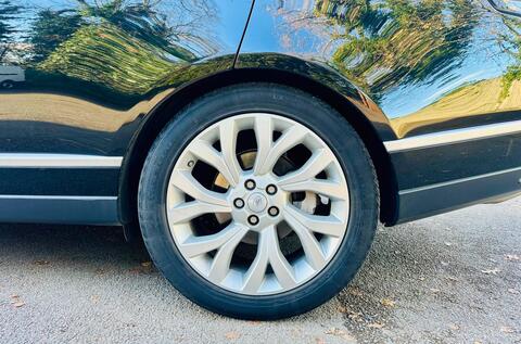 
								Land Rover Range Rover full									