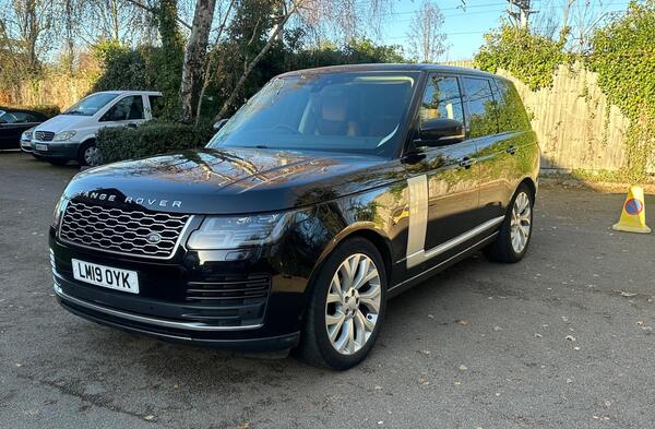 
								Land Rover Range Rover full									