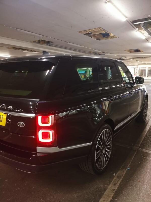 
								Land Rover Range Rover full									