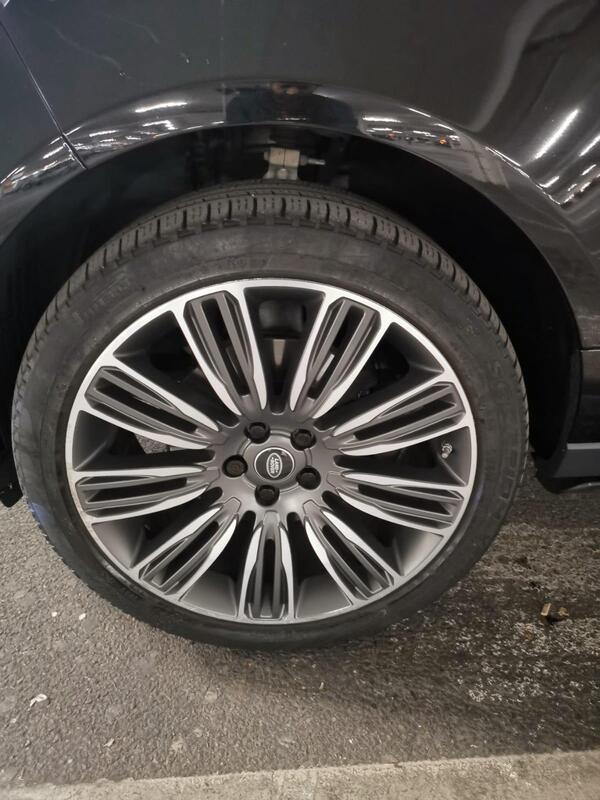 
								Land Rover Range Rover full									